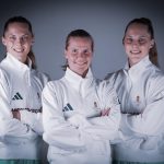 Suvi Mikkonen és a Márton ikrek